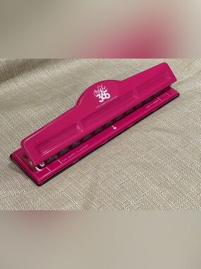 The Happy Planner Create 365 11 - Hole Punch in Pink